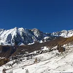 R.t.a. Monte Rosa Apartahotel 3*