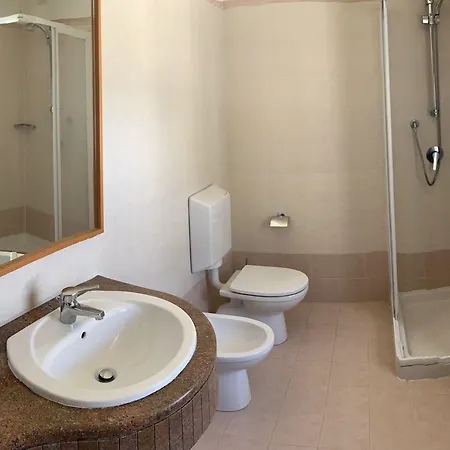 Aparthotel R.t.a. Monte Rosa Champoluc
