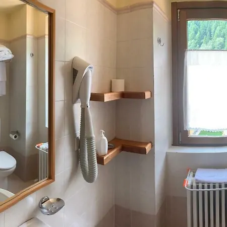 R.t.a. Monte Rosa Ξενοδοχείο με διαμερίσματα 3*